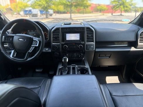 Used 2018 Ford F150 Raptor w/ Equipment Group 802A Luxury AWD/4WD image 24
