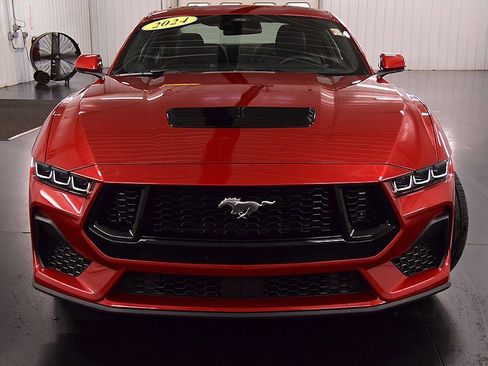 Used 2024 Ford Mustang GT Premium image 2