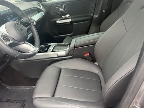 Certified 2026 Mercedes-Benz GLB 250 4MATIC image 11