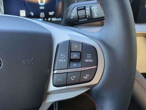 New 2026 Ford Explorer Active w/ Active Comfort Package image 26