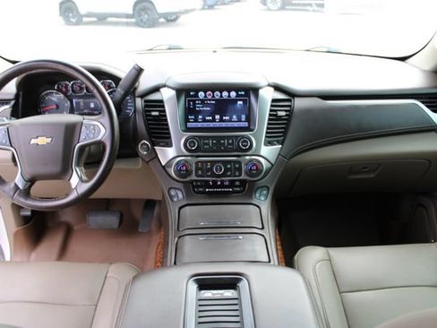Used 2020 Chevrolet Tahoe Premier AWD/4WD image 20