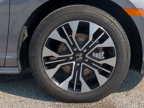 Used 2026 Honda Odyssey Elite image 11