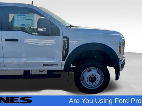 New 2025 Ford F450 XL w/ XL Chrome Package image 5