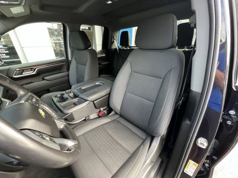 Used 2022 Chevrolet Silverado 1500 LT image 9