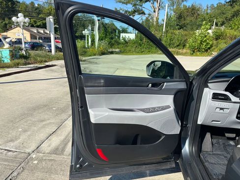 Used 2021 Hyundai Palisade SEL image 18