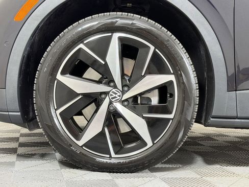 Used 2023 Volkswagen ID.4 Pro S AWD/4WD image 12