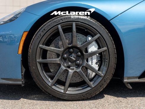 Used 2019 Ford GT RWD image 40