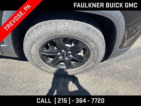 Used 2023 GMC Acadia AT4 w/ Technology Package AWD/4WD image 6