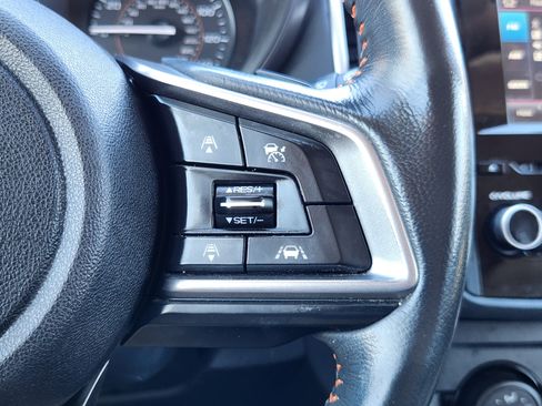 Used 2019 Subaru Crosstrek 2.0i Premium w/ Eyesight System image 19