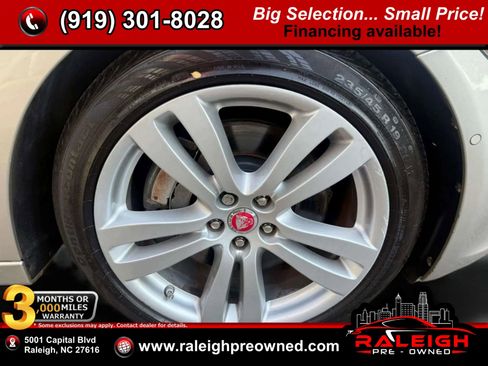 Used 2016 Jaguar XJ L Portfolio image 39