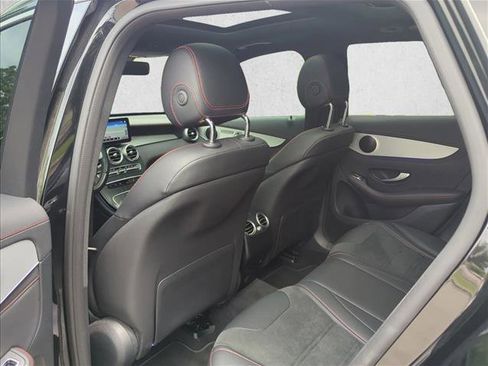 Used 2022 Mercedes-Benz GLC 43 AMG 4MATIC image 17