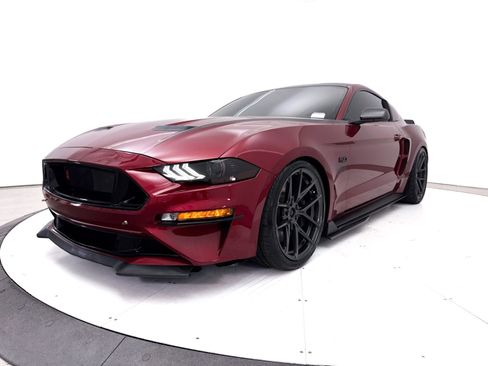 Used 2018 Ford Mustang GT Premium w/ GT Performance Package RWD image 15