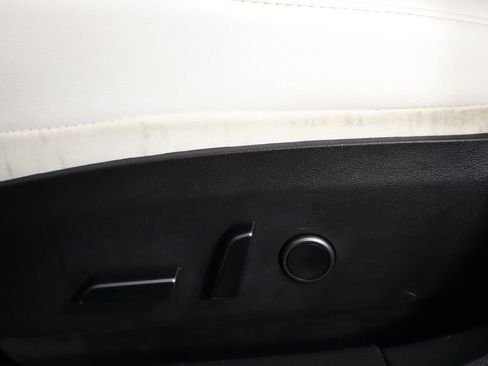 Used 2023 Tesla Model 3 Standard Range RWD image 16