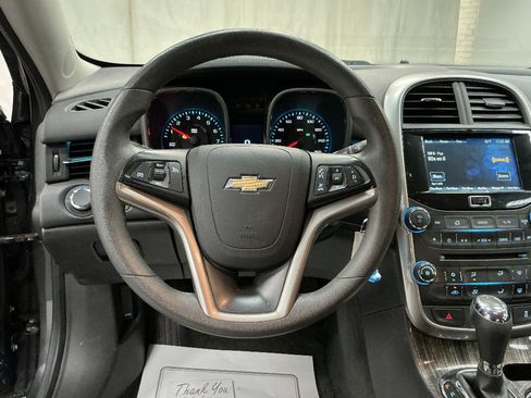 Used 2014 Chevrolet Malibu LT w/ Power Convenience Package FWD image 12