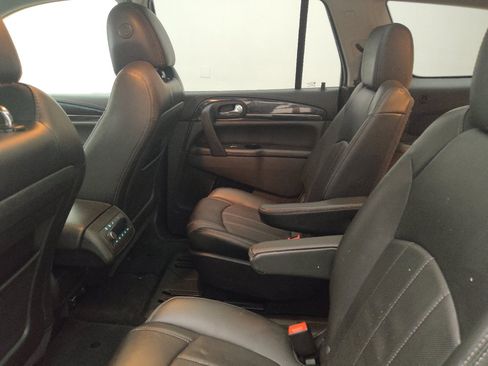 Used 2016 Buick Enclave Leather w/ Trailering Package FWD image 18