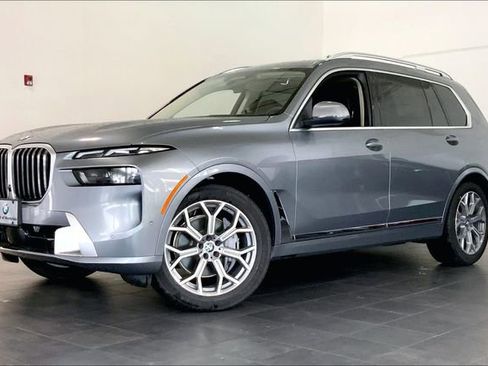 New 2026 BMW X7 xDrive40i w/ Executive Package image 1