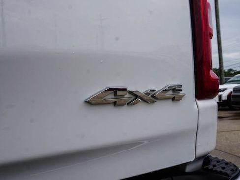 Used 2025 RAM 1500 Laramie AWD/4WD image 7