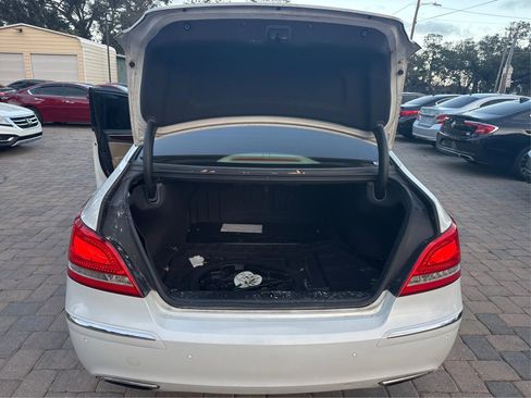 Used 2012 Hyundai Equus Signature RWD image 13