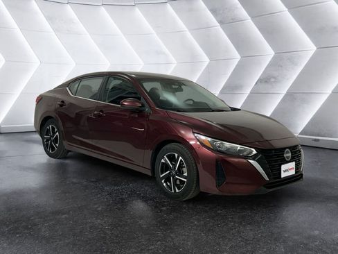 Used 2024 Nissan Sentra SV FWD image 1