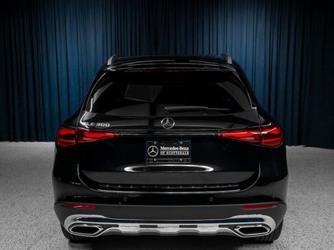 New 2026 Mercedes-Benz GLC 300 image 8