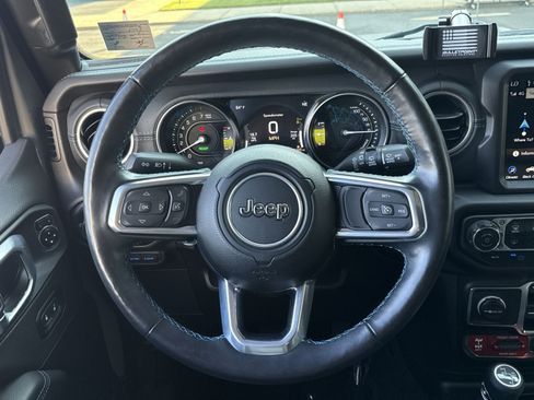 Used 2023 Jeep Wrangler Unlimited Rubicon 4xe w/ Steel Bumper Group AWD/4WD image 16