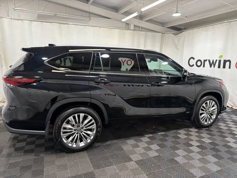Used 2026 Toyota Highlander Platinum AWD/4WD image 10