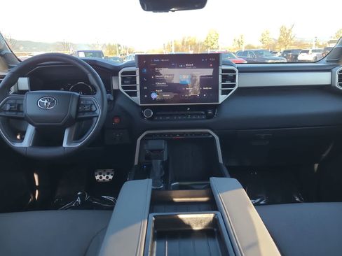 Used 2025 Toyota Tundra Limited w/ TRD Off-Road Package image 18