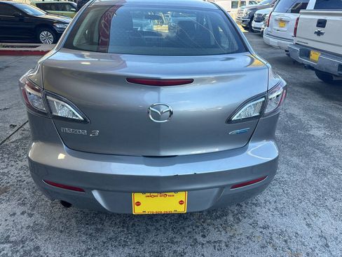 Used 2012 MAZDA MAZDA3 i Touring FWD image 7