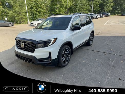 Used 2023 Honda Passport Elite image 1