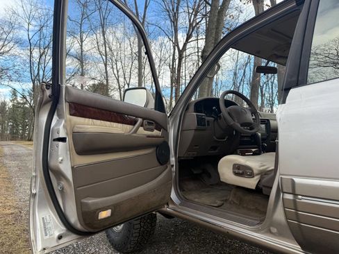 Used 1996 Lexus LX 450 4WD image 21