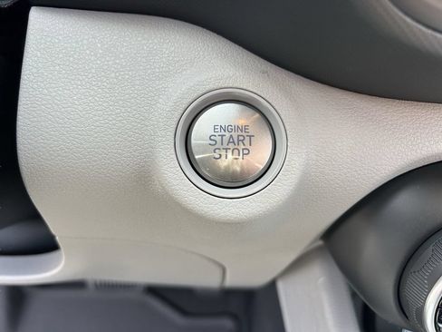 New 2026 Hyundai Venue SEL FWD image 34