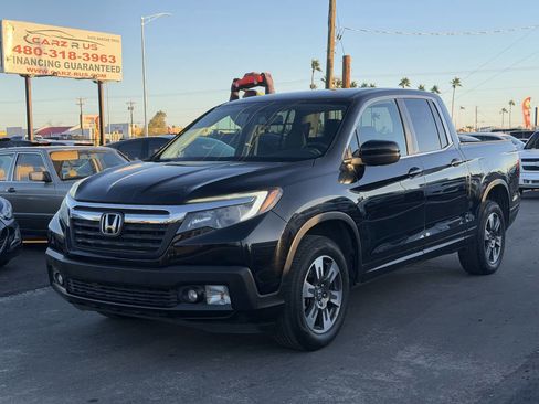 Used 2017 Honda Ridgeline RTL-T image 3