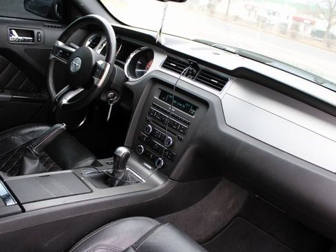 Used 2011 Ford Mustang GT Premium w/ Brembo Brake Pkg image 15