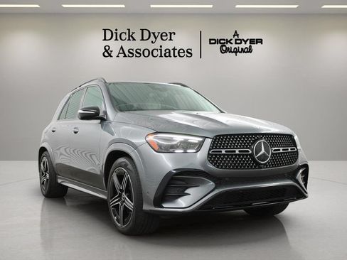 Used 2024 Mercedes-Benz GLE 450 4MATIC image 3