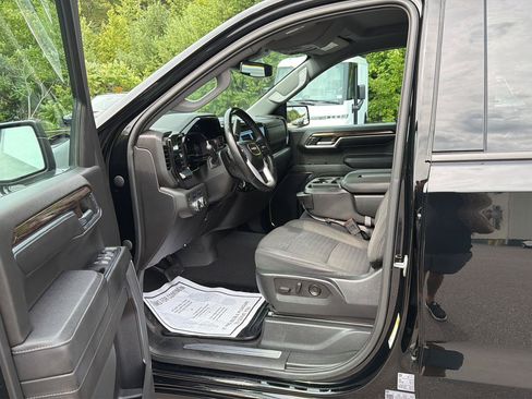 Used 2023 GMC Sierra 1500 Elevation AWD/4WD image 11