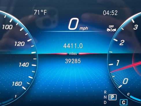 Used 2023 Mercedes-Benz GLB 250 image 23