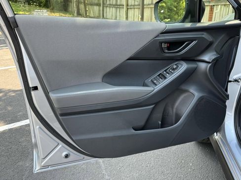 Certified 2025 Subaru Crosstrek 2.0i Premium image 13