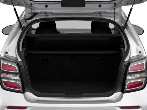 Used 2017 Chevrolet Sonic LT w/ Convenience Package image 12