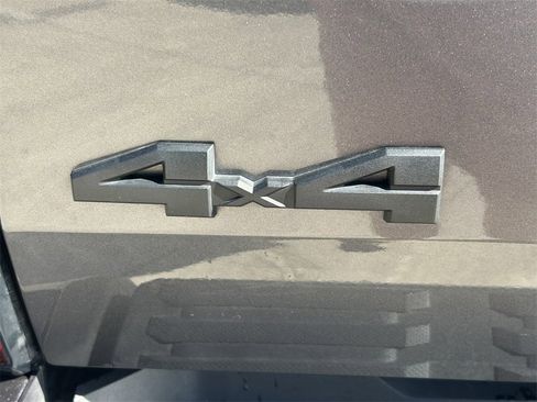 Used 2023 Toyota Tundra Limited image 12