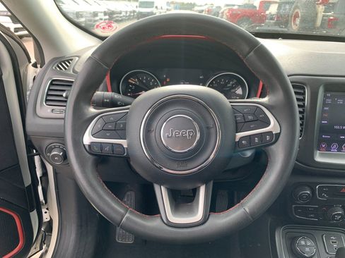 Used 2021 Jeep Compass Trailhawk image 25