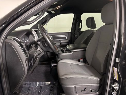 Used 2024 RAM 2500 Big Horn w/ Bed Utility Group image 16