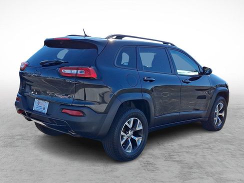 Used 2014 Jeep Cherokee Trailhawk AWD/4WD image 5
