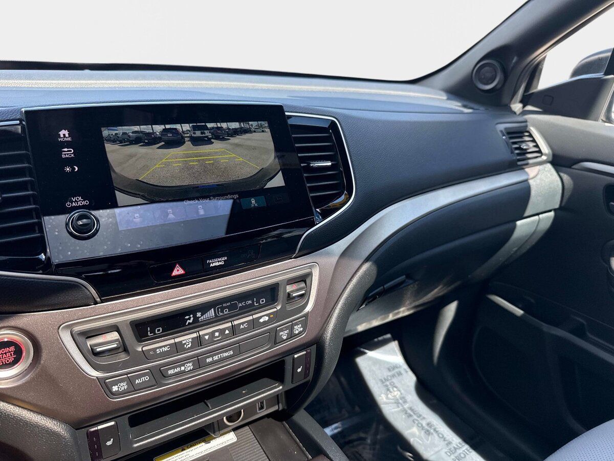 Used 2023 Honda Passport EX-L image 25
