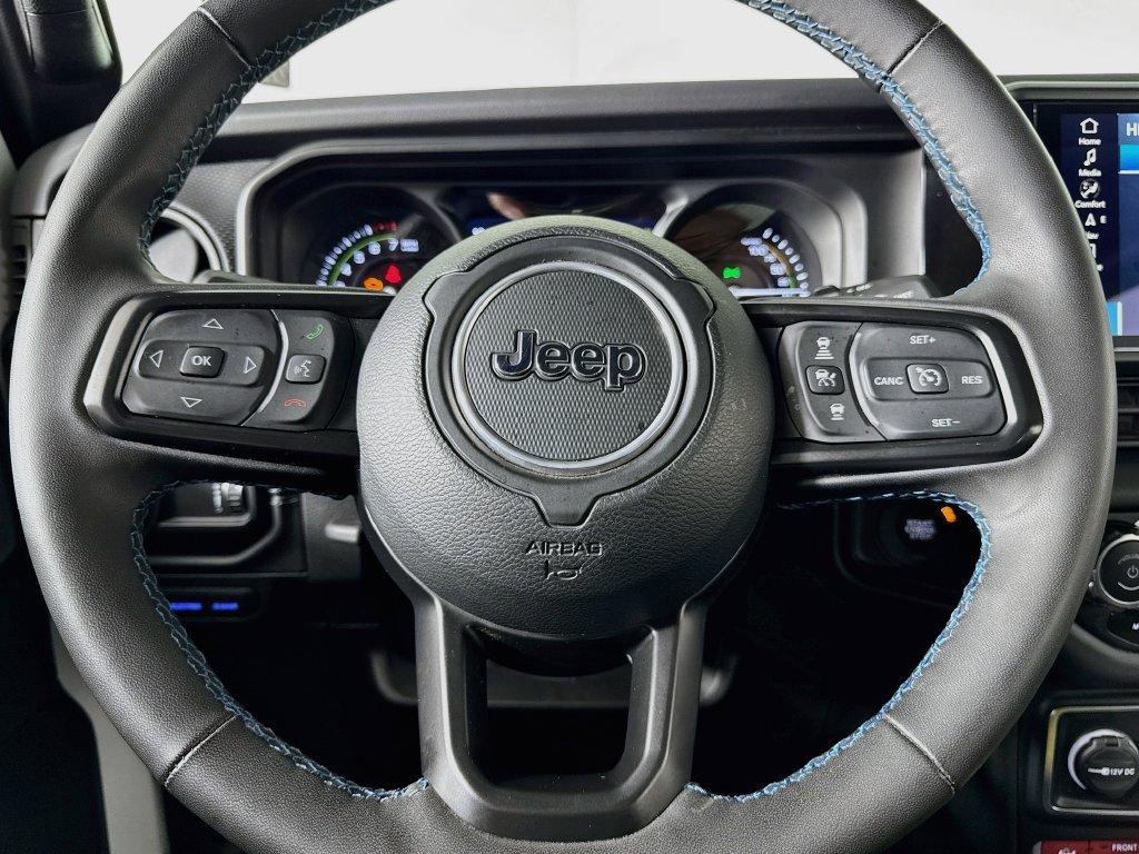 Used 2024 Jeep Wrangler Unlimited Rubicon 4xe AWD/4WD image 44