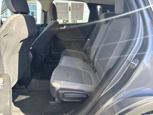 Used 2021 Ford Escape SE FWD image 13