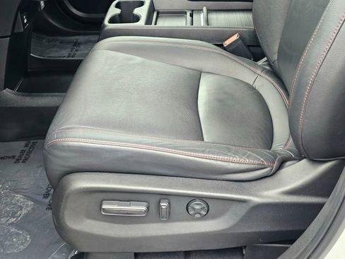 Used 2023 Honda Odyssey Sport image 19