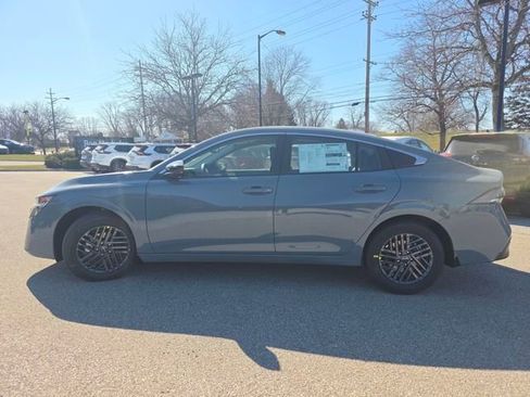 New 2026 Nissan Sentra SV image 12