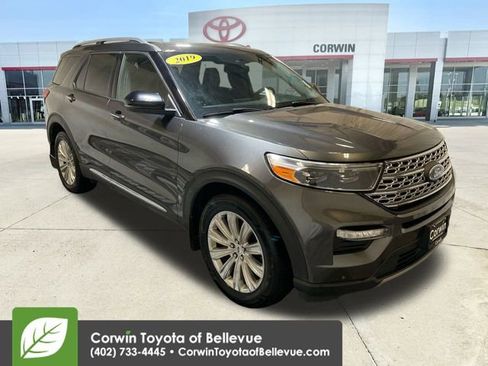 Used 2020 Ford Explorer Limited image 1