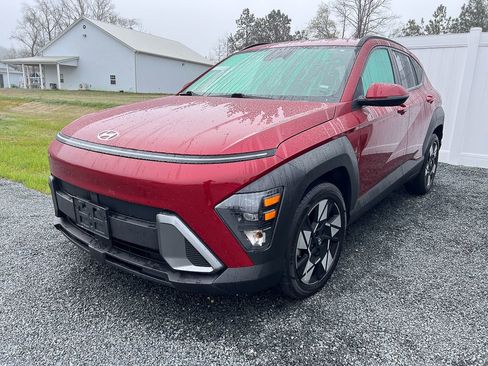 Used 2024 Hyundai Kona SEL image 1