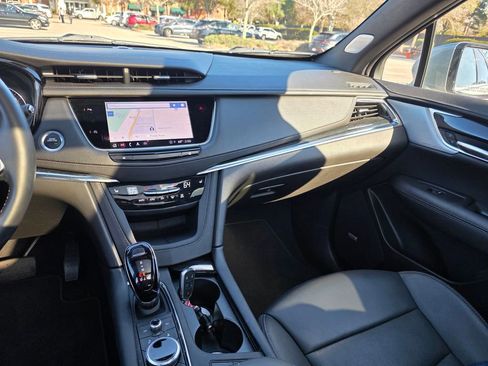 Used 2025 Cadillac XT5 Premium Luxury image 29